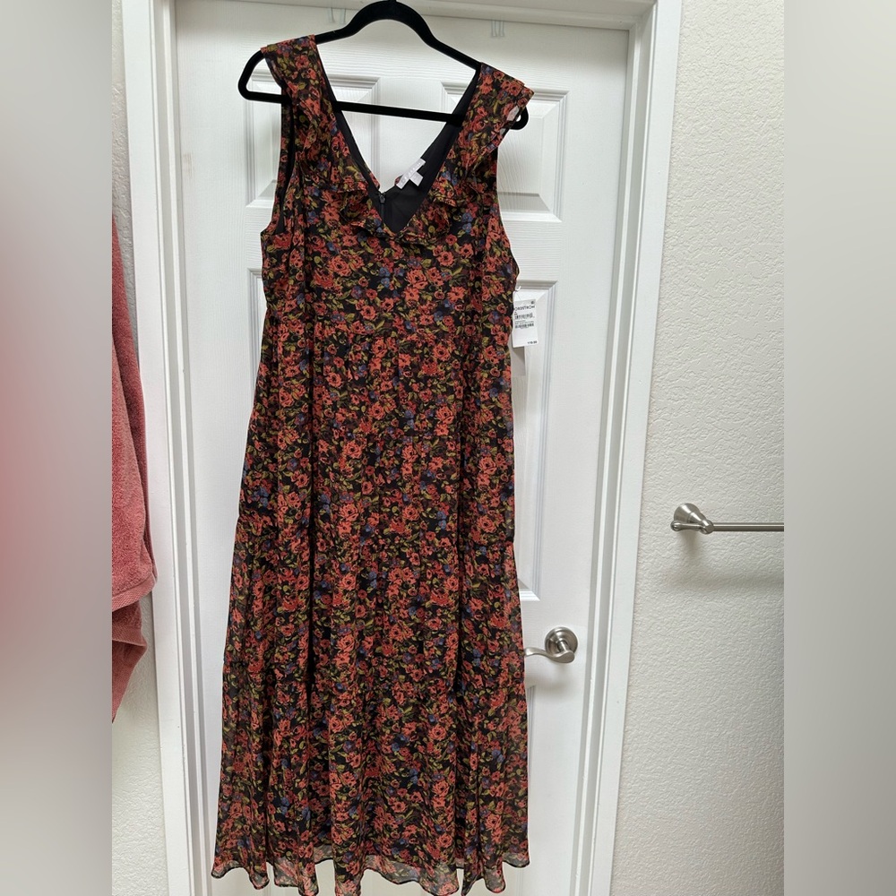Chelsea28 Black and Red Floral Maxi Dress